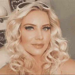 Natalie Nichols