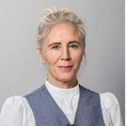 Carolina Sachs, Angel Investor