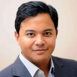 Mark Latonero