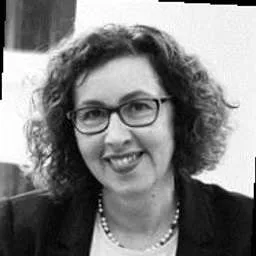 Lea Constantine