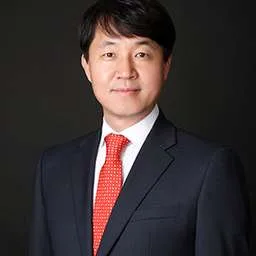 Daniel Lee
