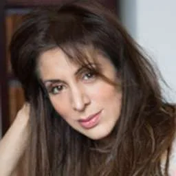 Priya Oberoi, Angel Investor