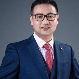 Qin Feng Carl
