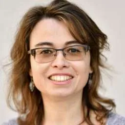 Elena Winefeld
