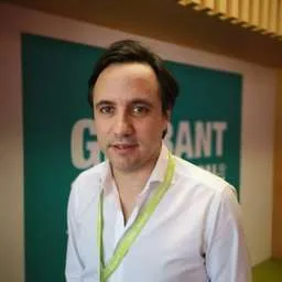 Luis Ureta Saenz Peña, Angel Investor