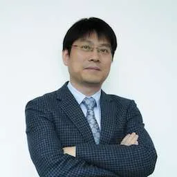 Qiuyang Wan