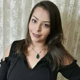 Flavia Oliveira