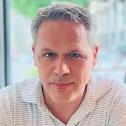 Dan London