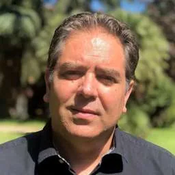 Mario Garcés, Angel Investor