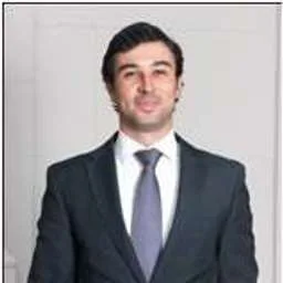 Carlos Julia