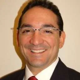 Arturo Guillén, Angel Investor