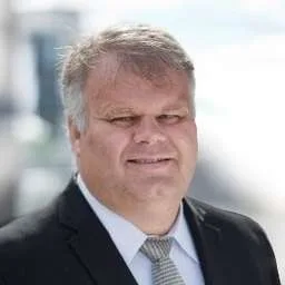 Erik Knive