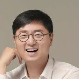 Yoo Tae Woong