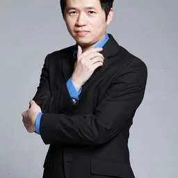 Zhiyi Huang