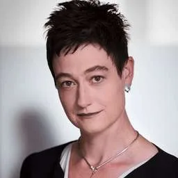 Kirsten Dunlop