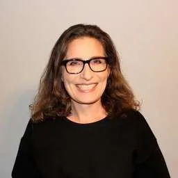 Rebecca Bloom
