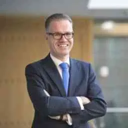 Bernd van Linder