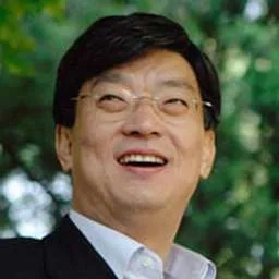 Kang Tae Young