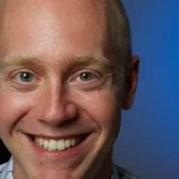 Mike Vandenhooft, CMO and Co-Founder at Newpharma