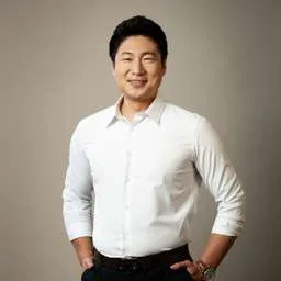 Alex Ryu
