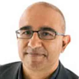 Qamar Aziz, Angel Investor