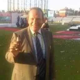 Clive Stephens