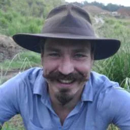 Gregory Landua