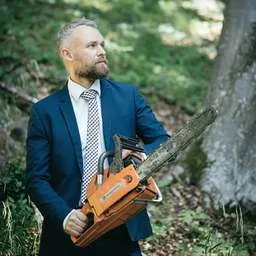Niko Alm, Angel Investor