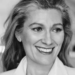Marie-Claire Daveu