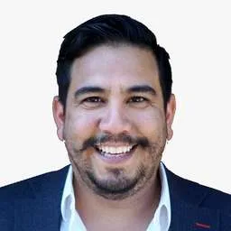 Jose de la Luz Lopez, Mentor in the Master of Business and Technology at CA at Collective Academy