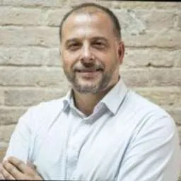 Miguel Angel Solá García