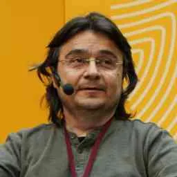 Ethem Alpaydin