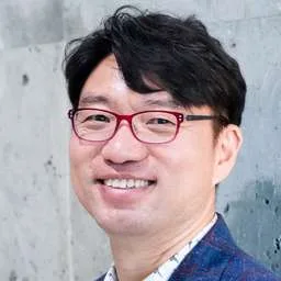 Youngduk Kim