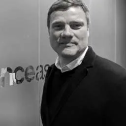 Andrew Roberts