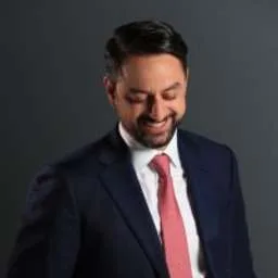 Husni Al Bayari