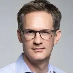 Nikolaus D. Bayer, Angel Investor