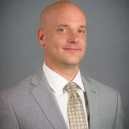 Douglas Hoke