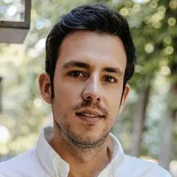 Adrián Heredia Iglesias