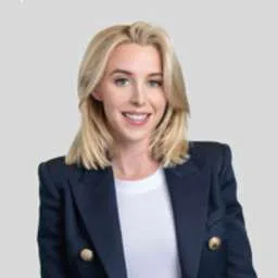 Lizzy Bates