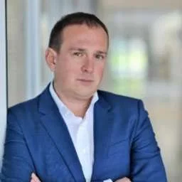 Piotr Nowjalis