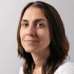Anne Lysak