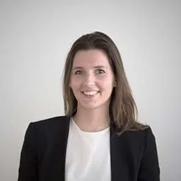 Mirella Panduro