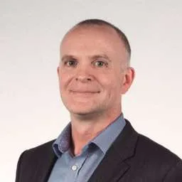 Phil Gunter, Chairman & Co-Founder at Loyalty Status