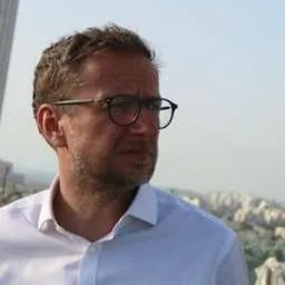 Bartosz Hojka, CEO at Agora
