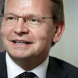 Stephen Warrington, Non-Executive Chairman at Carbon