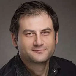 Pressian Karakostov, Founder and Chairman at PhoneArena