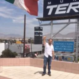 Eduardo Martinez, Angel Investor