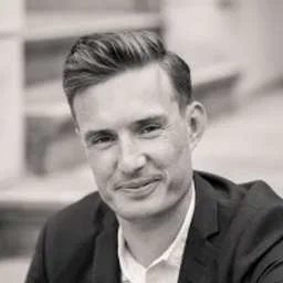 Jonas Søholt Grundtvig, Angel Investor