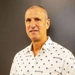 Dan Plashkes