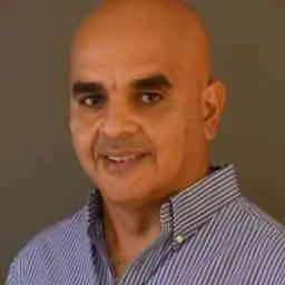 Ashraf Zaki